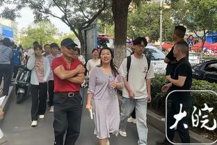 拜仁官方：帕夫洛维奇和格雷罗回归团队训练