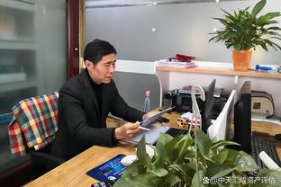 马龙：落后20分的情况下不能和对手拼得分 我们最终找回了防守